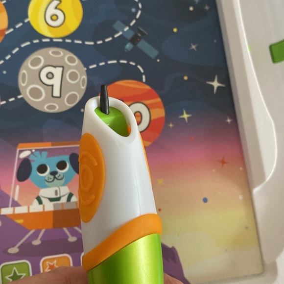 Leap Frog learning tablet with stylus homeschool teaching kids - Picture 6 of 8